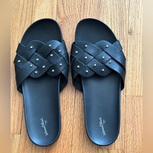 Universal Thread Black Studded Sandals